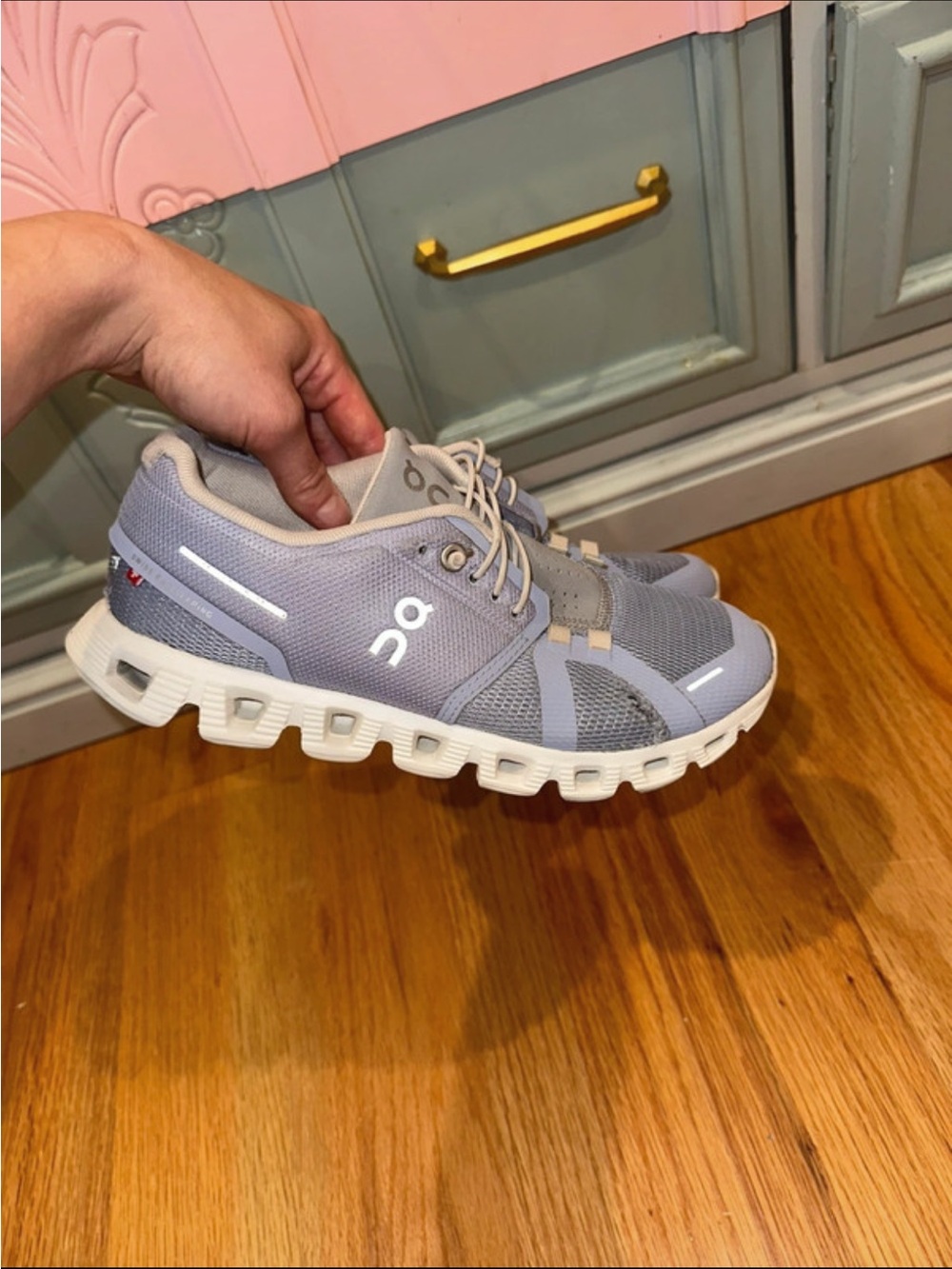 On Running Women's Cloud Athletic Shoes in Light Lavender Gray